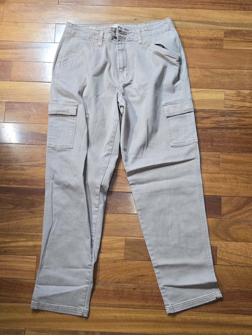 Universal Thread Cargo Pants 30W, 10